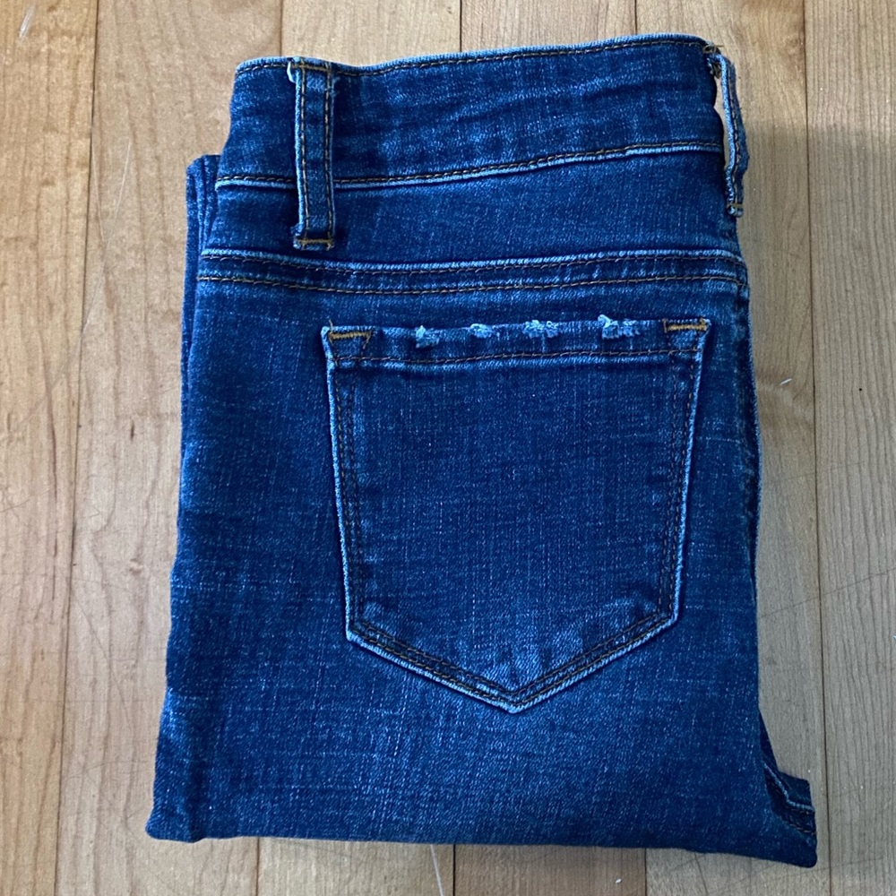 Kids ripped skinny jeans.